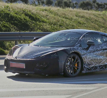 Новый McLaren появился в сети
