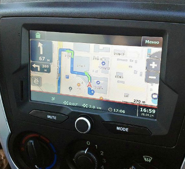 Стартовали продажи Lada Kalina и Granta с навигационной системой