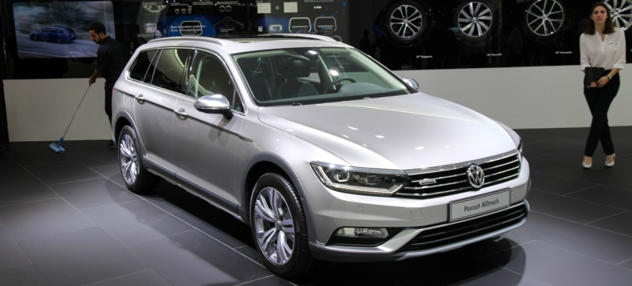 Женева 2015: Volkswagen вопреки ожиданиям привезли Passat Alltrack