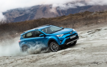 Toyota продлила действие спецпредложений