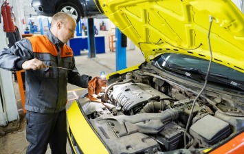 FIT Service поменяет таксистам масло за полцены