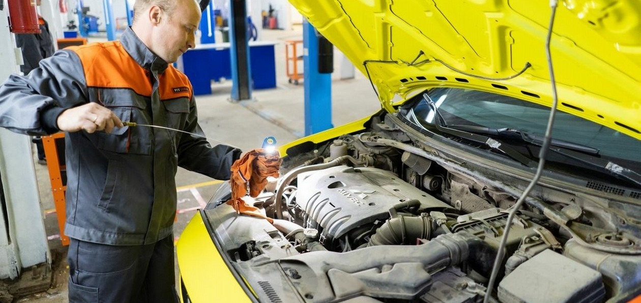 FIT Service поменяет таксистам масло за полцены