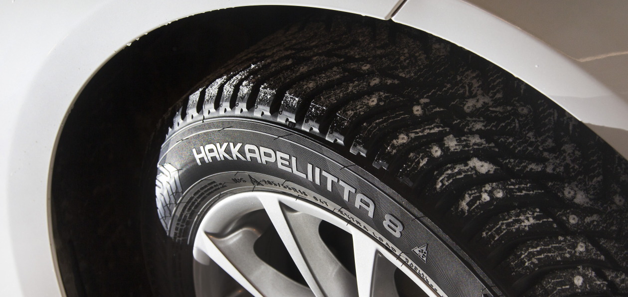Nokian «скидывает» цены на шины Hakkapeliitta 8