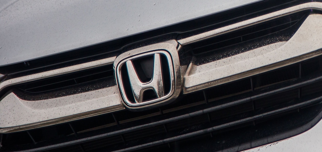 Honda «скидывает» цены на оригинальные запчасти