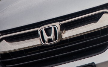 Honda даст скидку на замену масла и фильтров участникам отзывной кампании Takata