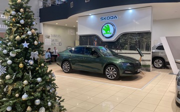 «Авто Премиум» предлагает модели Skoda синего цвета по спеццене