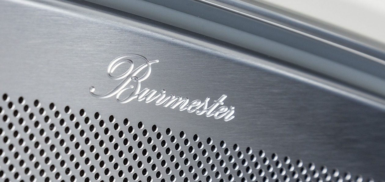 Новый Porsche Panamera получил аудиосистему с трехмерным звучанием