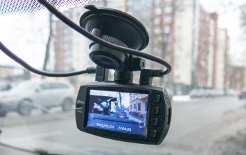 Тест видеорегистратора Ritmix AVR-955 Dual: круговая оборона