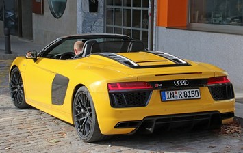 Нью-Йорк 2016: Audi готовит новый R8 Spyder