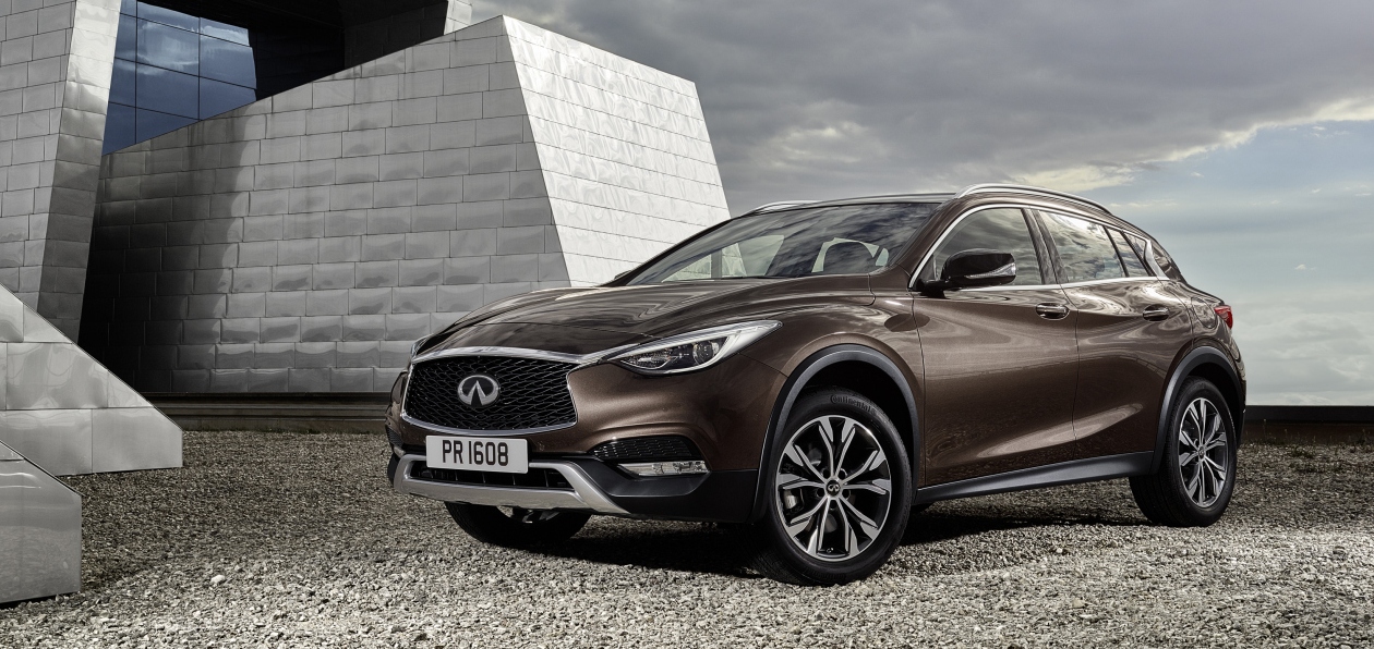 Infiniti QX30 появится в России нынешней осенью