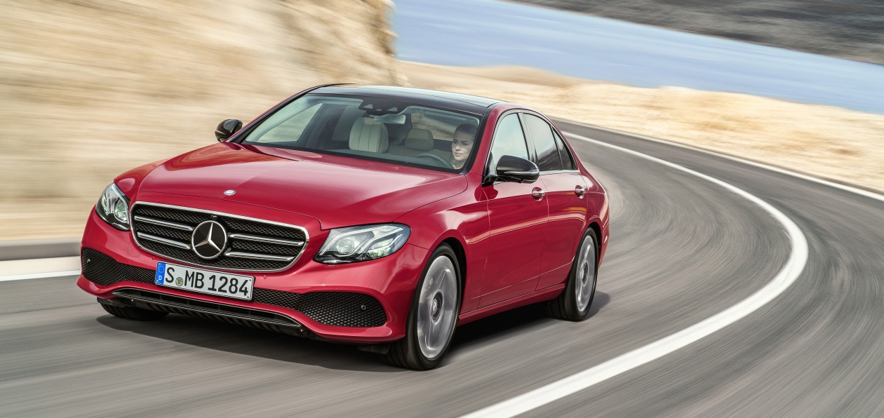 Mercedes официально представил новый E-Class