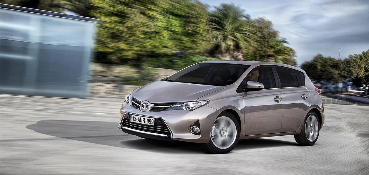 В России сняты с продажи три модели Toyota