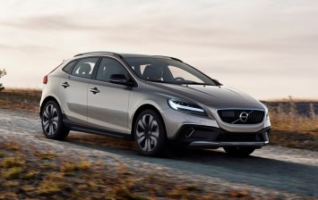 Женева 2016: Volvo «рассекретил» обновленный V40