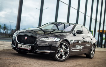 Тест-драйв нового Jaguar XF 2.0d: бизнес-зверь?