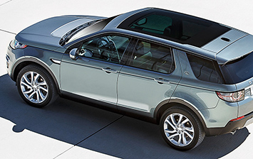 Новый Land Rover Discovery Sport: свой среди чужих