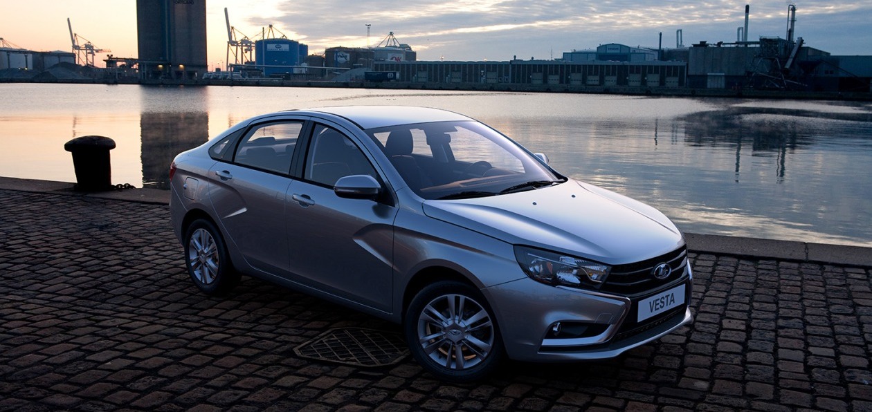 Lada Vesta и XRAY подорожают
