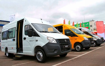 «Группа ГАЗ» представила новые микроавтобусы