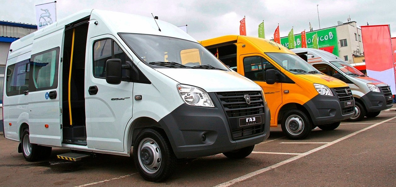 «Группа ГАЗ» представила новые микроавтобусы