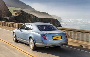 Новые модели Bentley породнятся с Porsche Panamera