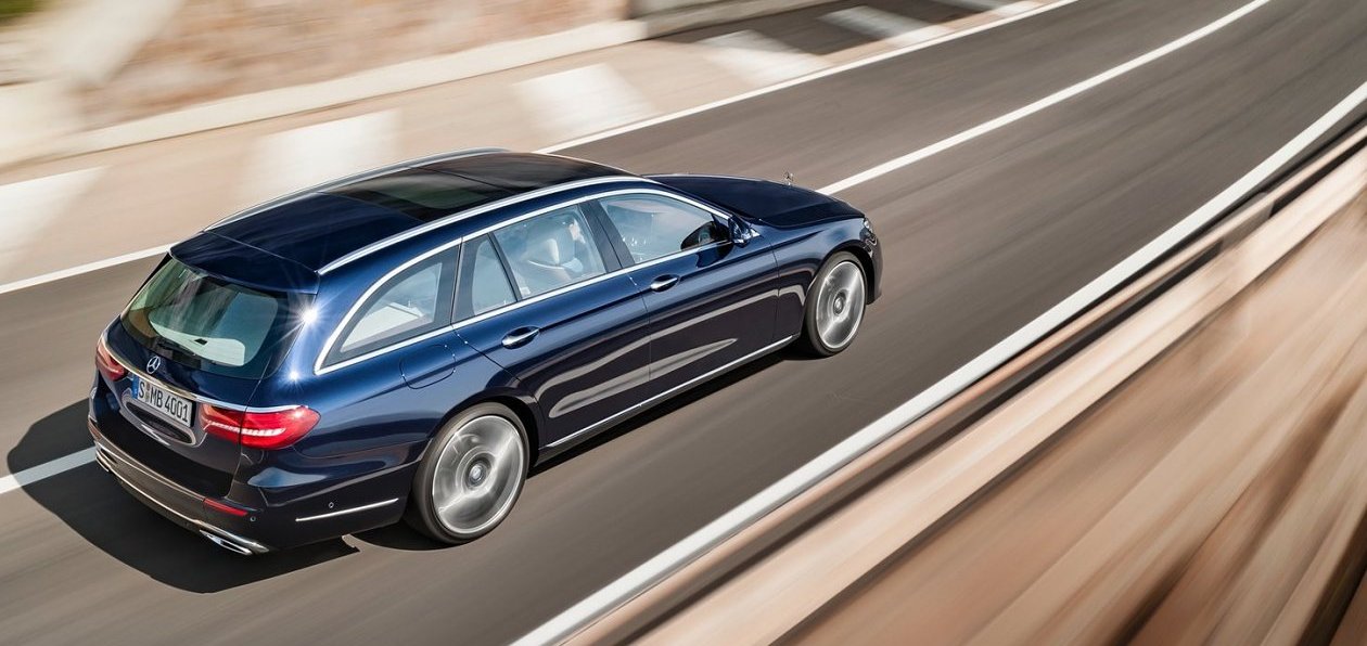 Mercedes представит в Париже конкурента Audi A6 Allroad