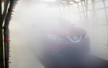 Nissan рассказал о дождевых испытаниях своих кроссоверов