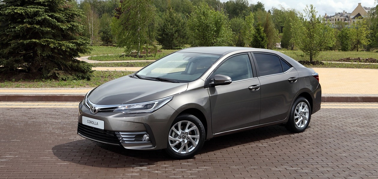Toyota представила обновленную Corolla для России