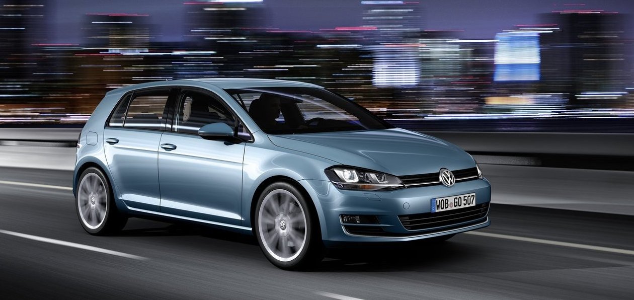 Обновленный Volkswagen Golf едет в Париж