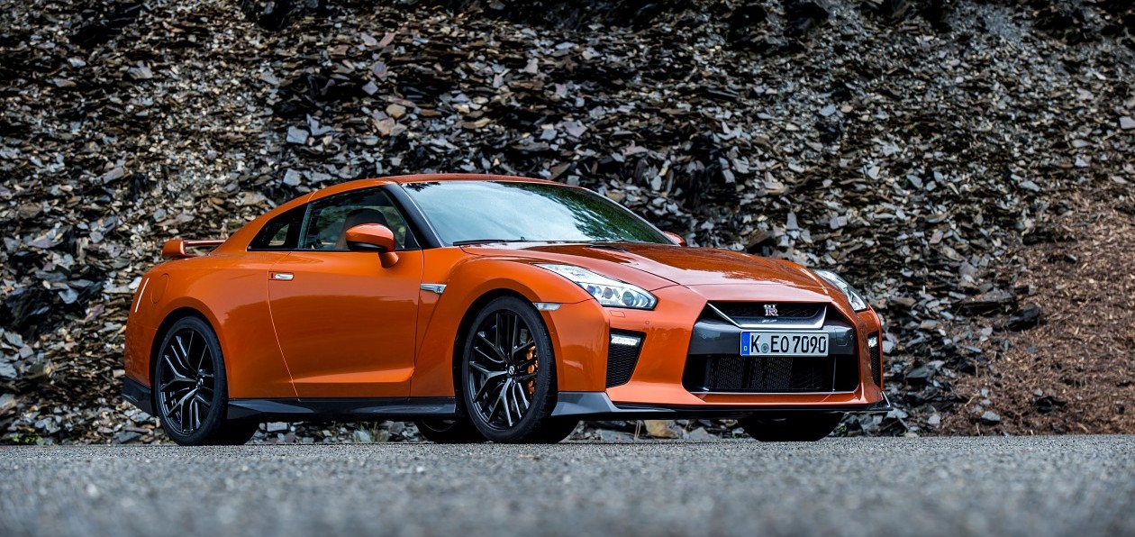 Новый Nissan GT-R стал доступен для заказа в России