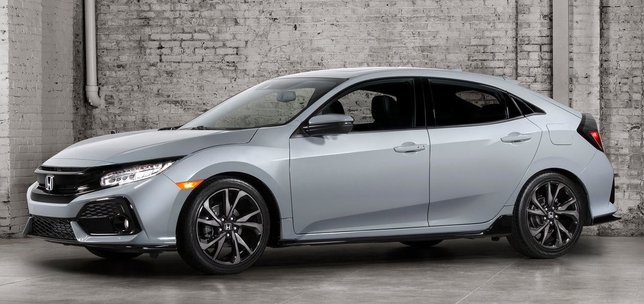 Хэтчбек Honda Civic нового поколения встал на конвейер