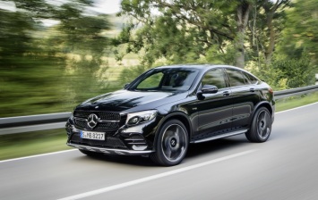 Париж 2016: Mercedes рассекретил AMG-версию GLC Coupe