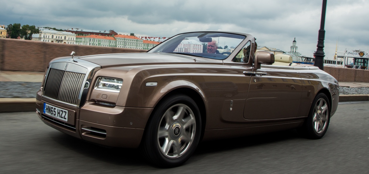Тест-драйв Rolls-Royce Ghost и Rolls-Royce Phantom Drophead Coupe: репортаж из зазеркалья