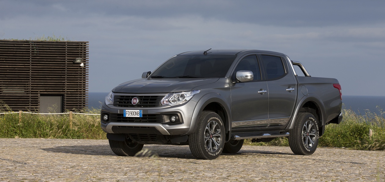 В России официально стартовали продажи пикапа Fiat Fullback
