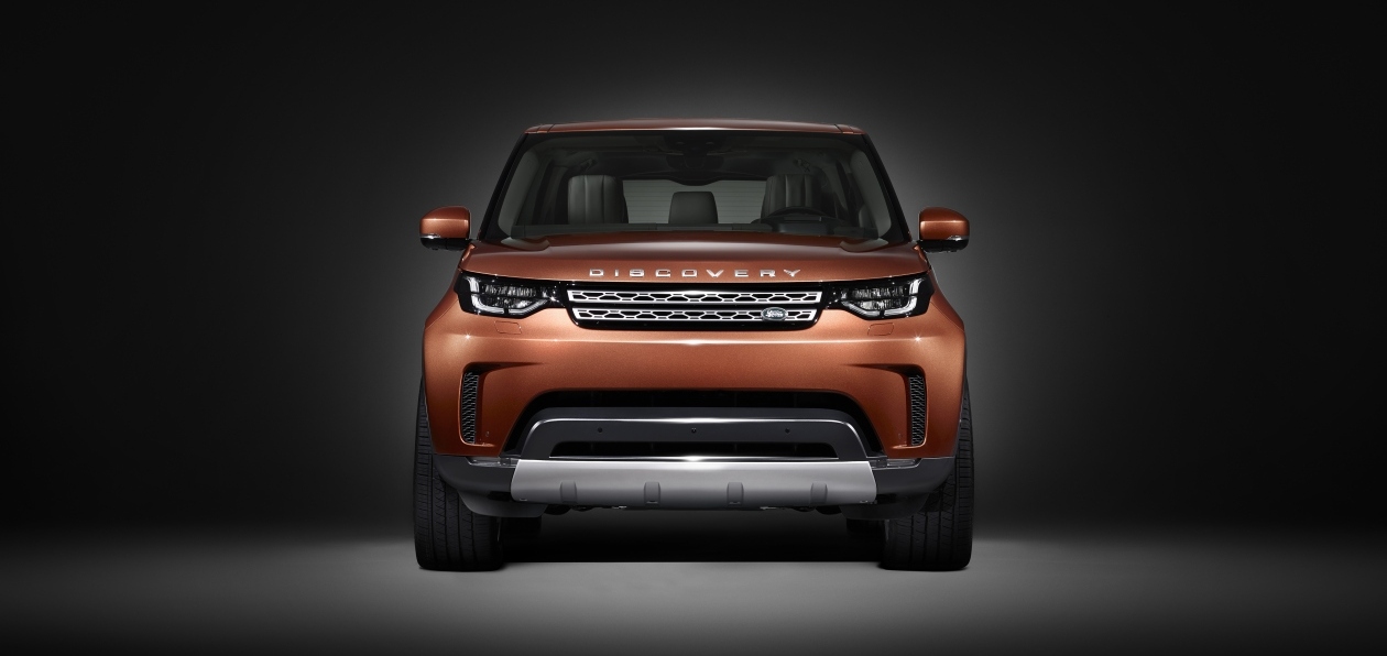 Land Rover рассекретил дизайн нового Discovery