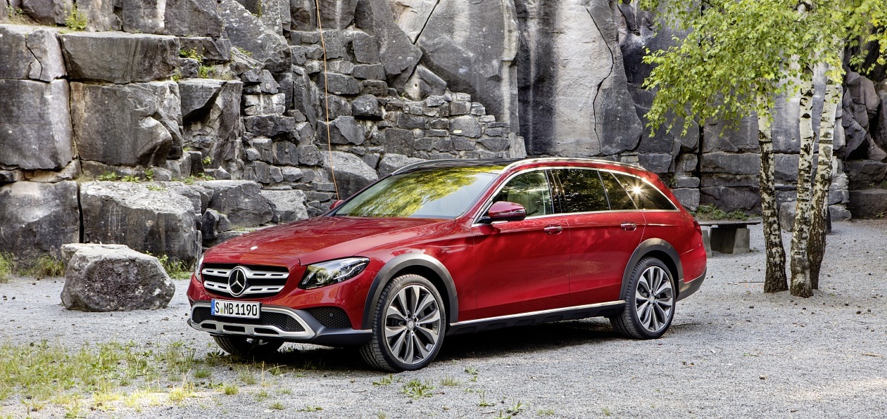 Париж-2016: Mercedes полностью рассекретил E-Class All-Terrain