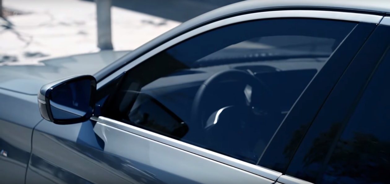 BMW готовит онлайн-дебют новой пятерки