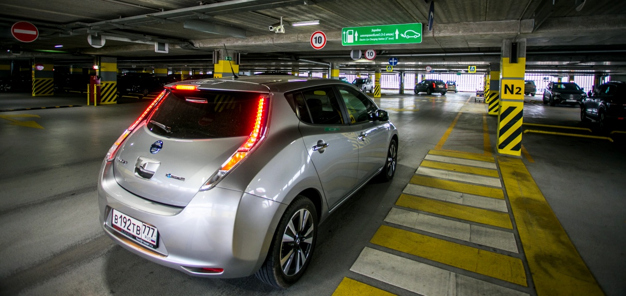 Тест-драйв Nissan Leaf: как живется с электромобилем в России