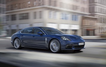 Лос-Анджелес 2016: Porsche выпустил новые версии Panamera