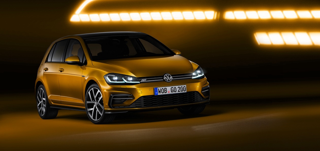 Volkswagen представил обновленный Golf