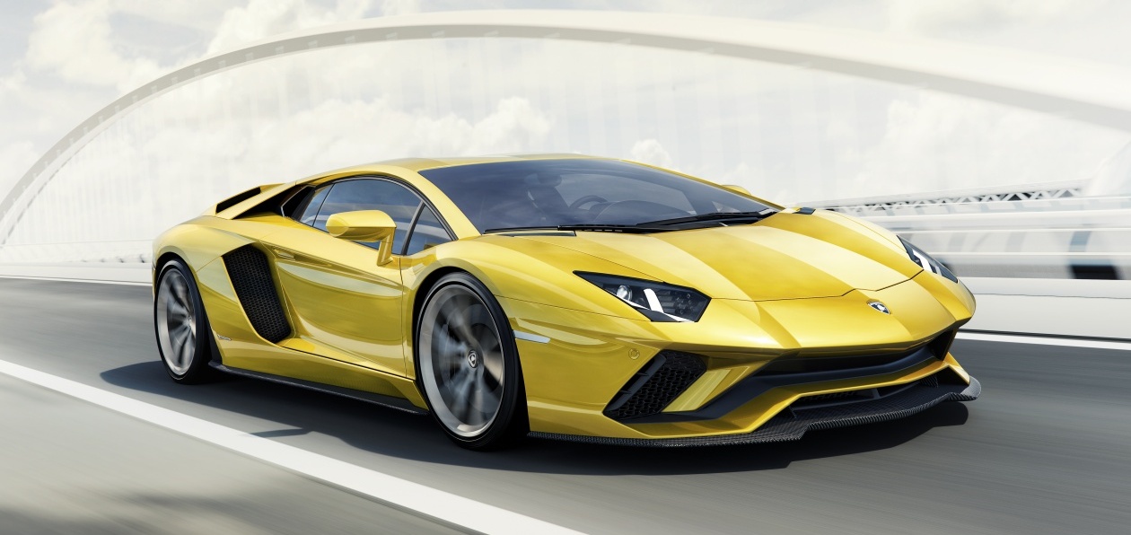 Новый Lamborghini Aventador S получил российский ценник
