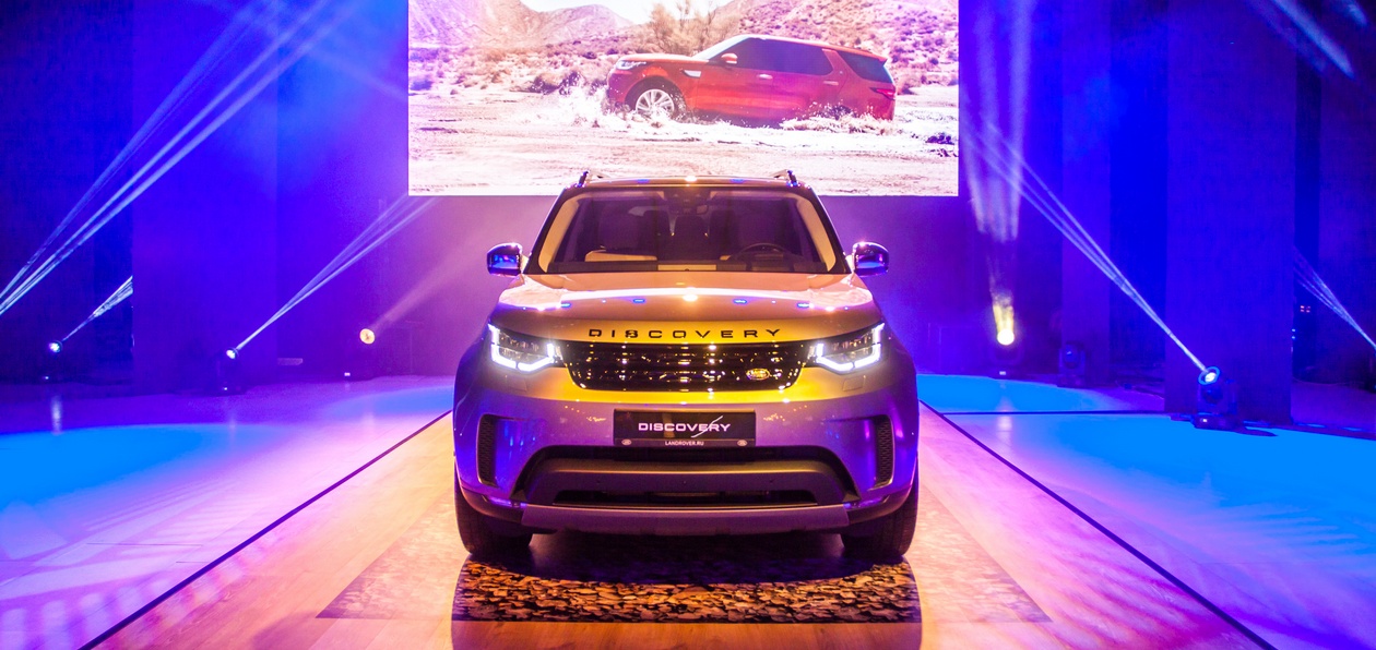 Все о Land Rover Discovery V: щупаем живьем новейший британский внедорожник