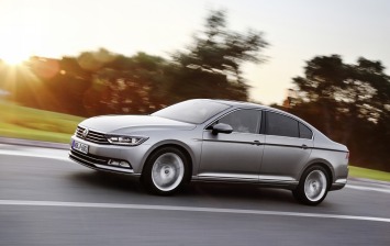Volkswagen Passat доступен в России с новым двигателем
