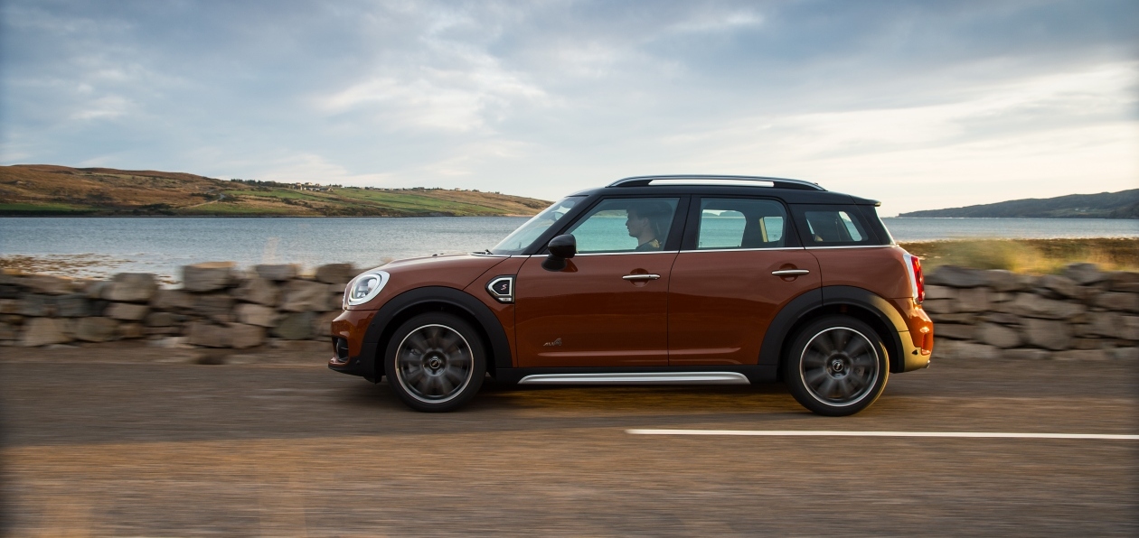 Новый Mini Countryman JCW поступит в продажу нынешней весной