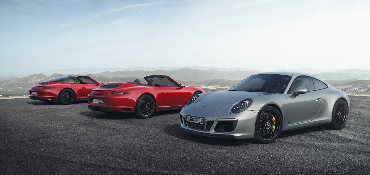 Детройт 2017: Porsche представил обновленную 911 Carrera GTS