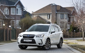 В Subaru объявили российские цены на Forester и Outback 2017 года