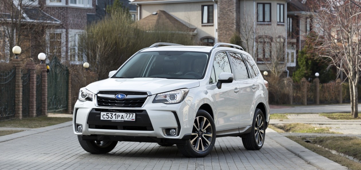 В Subaru объявили российские цены на Forester и Outback 2017 года