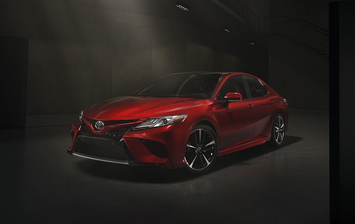Детройт 2017: Toyota показала новую Camry