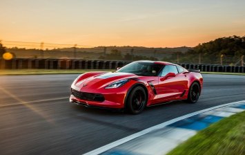 Новая версия Chevrolet Сorvette получила российский ценник