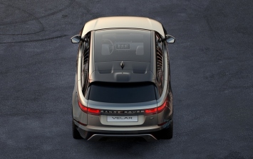 Land Rover выложил тизер нового внедорожного купе