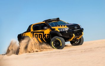 Toyota создала экстремальную версию пикапа Hilux