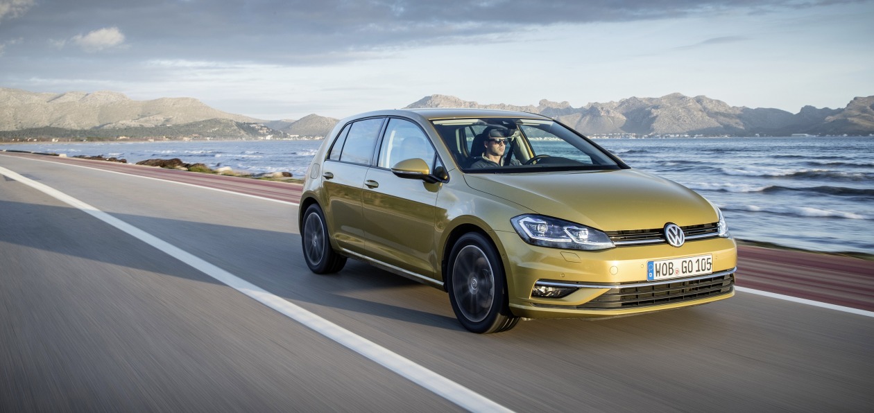 Обновленный Volkswagen Golf получил новый двигатель